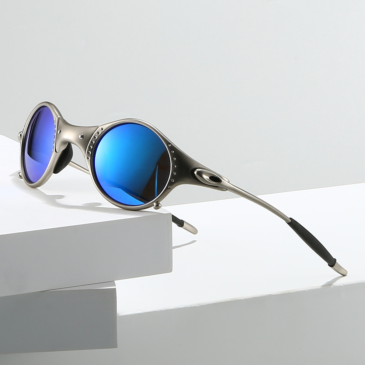 Ezra Polarized Shades