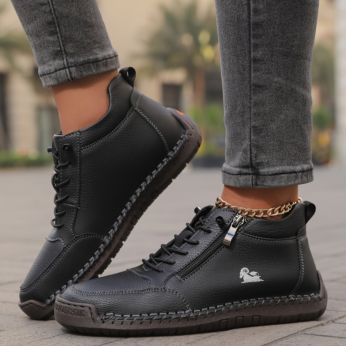 Isla Cushion Step Trainers