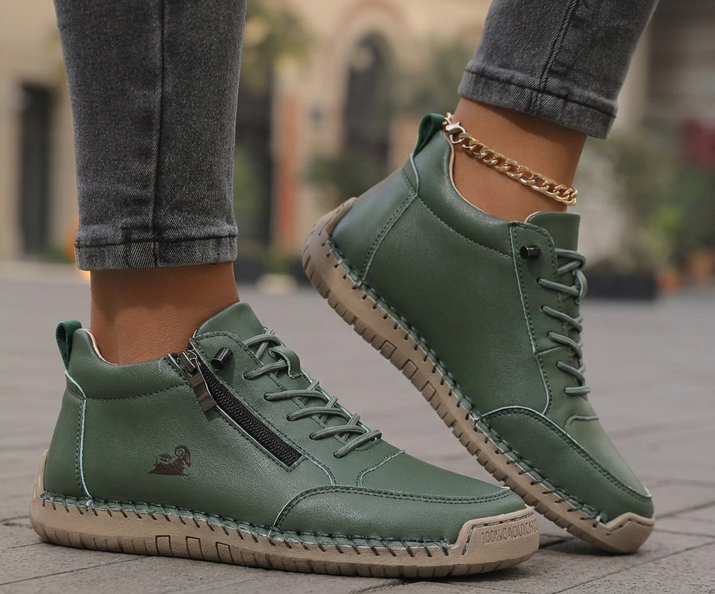 Isla Cushion Step Trainers