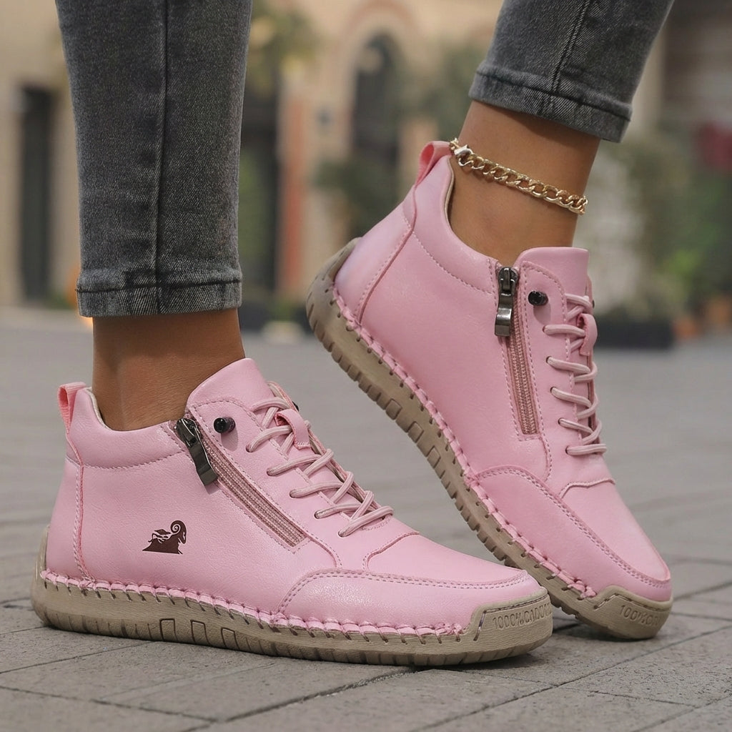 Isla Cushion Step Trainers